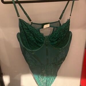 Elegant Green Lace Bodysuit